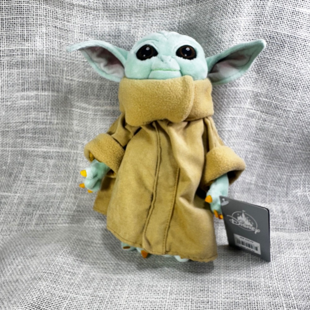 Disney Store Star Wars The Mandalorian Grogu Baby Yoda Plush 10 inch NWT